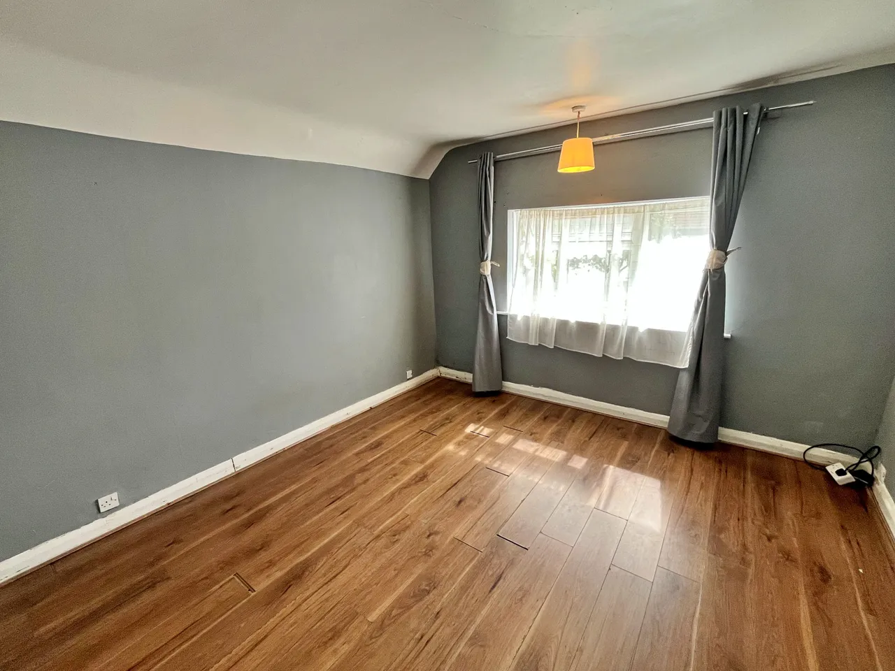 Costons Avenue, Greenford, UB6, photo 5