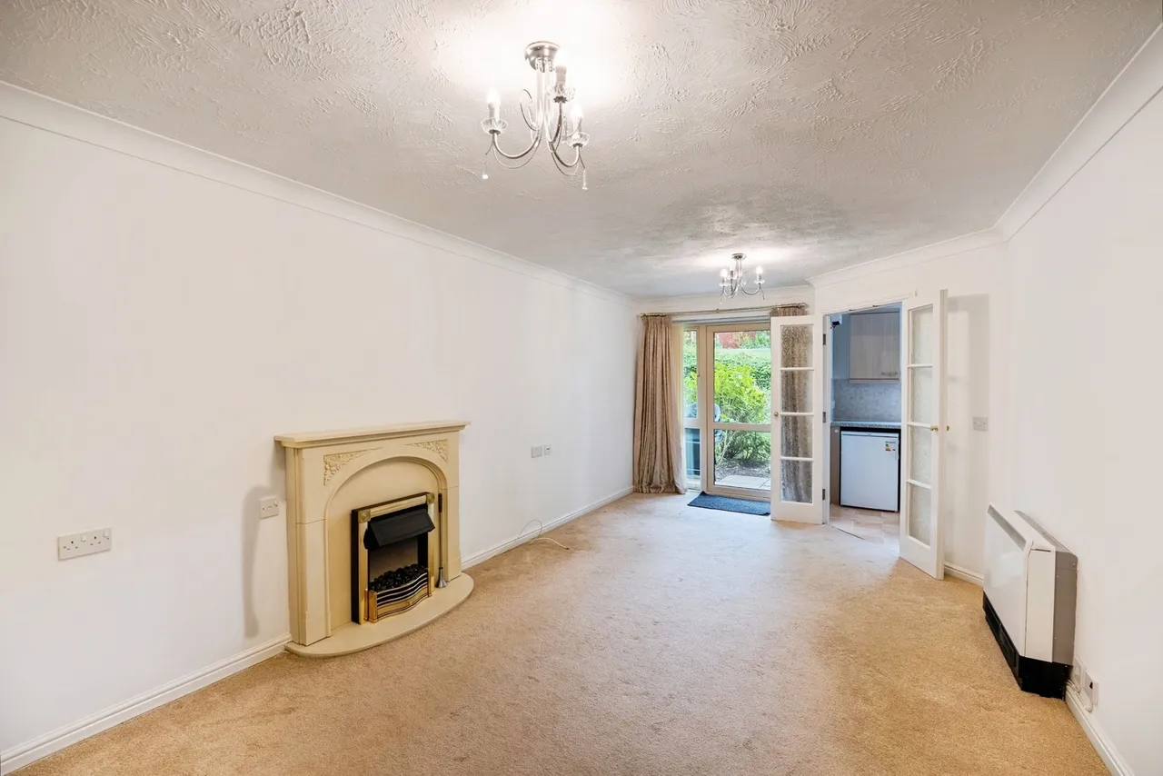 Metcalfe Drive, Romiley, SK6, photo 8
