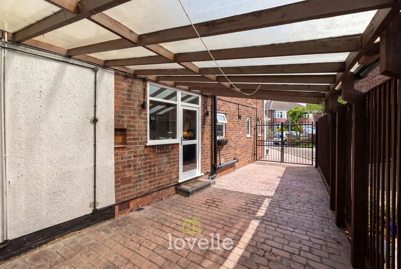 Roundway, Grimsby, DN34, photo 23