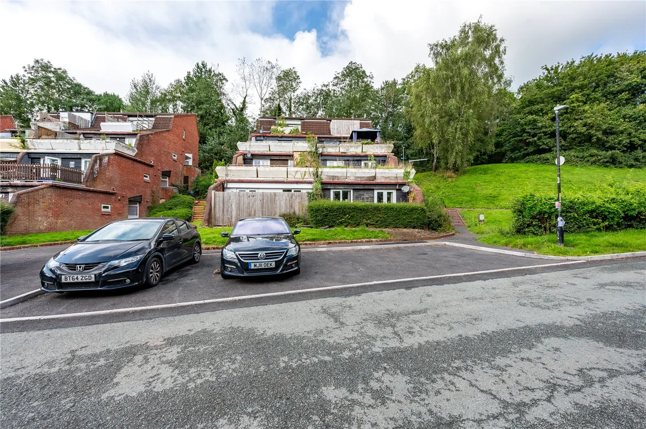 High Trees Close, Redditch, Worcestershire, B98 7XJ, photo 12