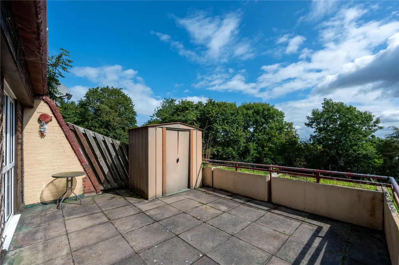 High Trees Close, Redditch, Worcestershire, B98 7XJ, photo 4