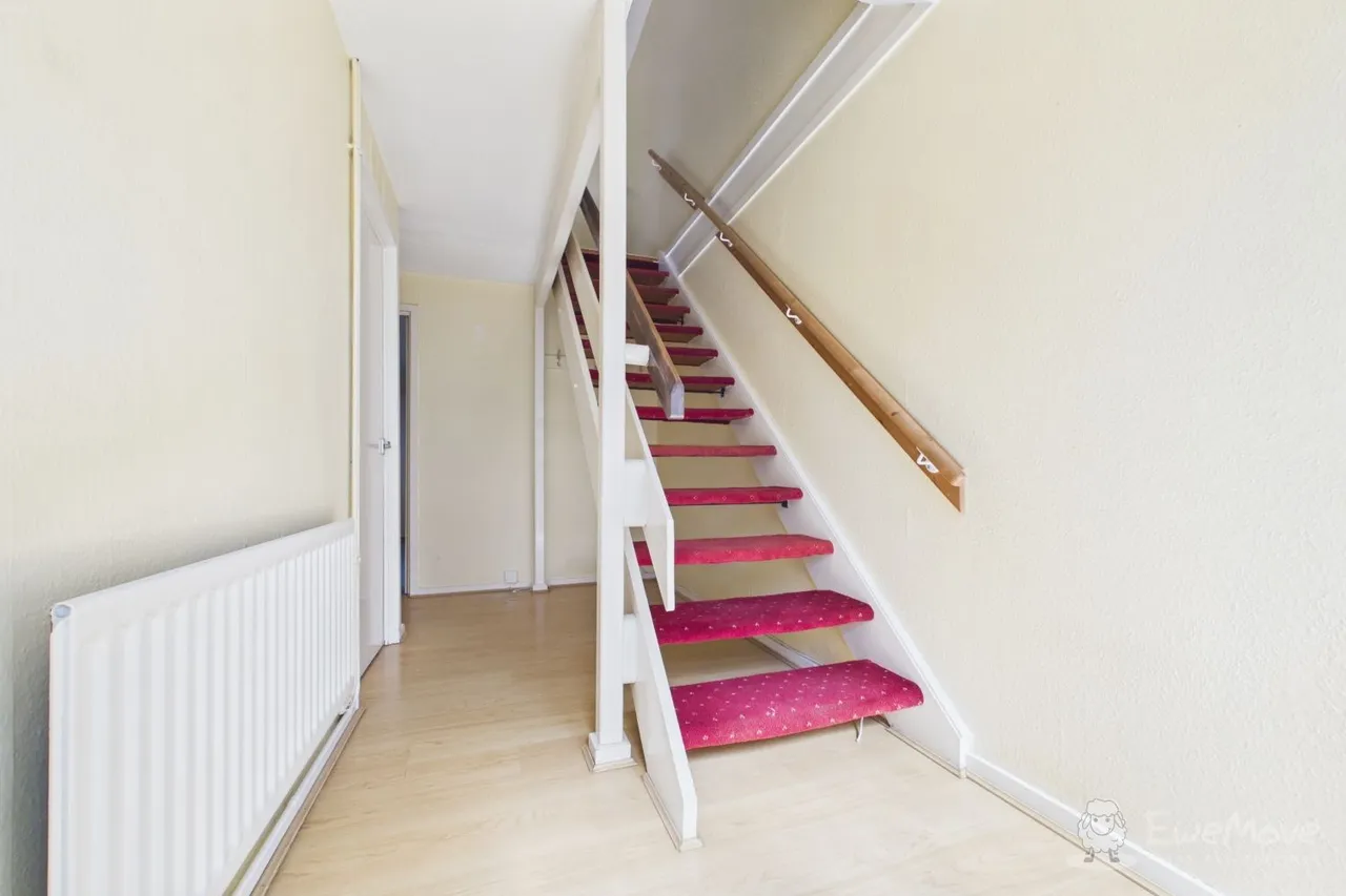 Dola Avenue, Deal, CT14, photo 11
