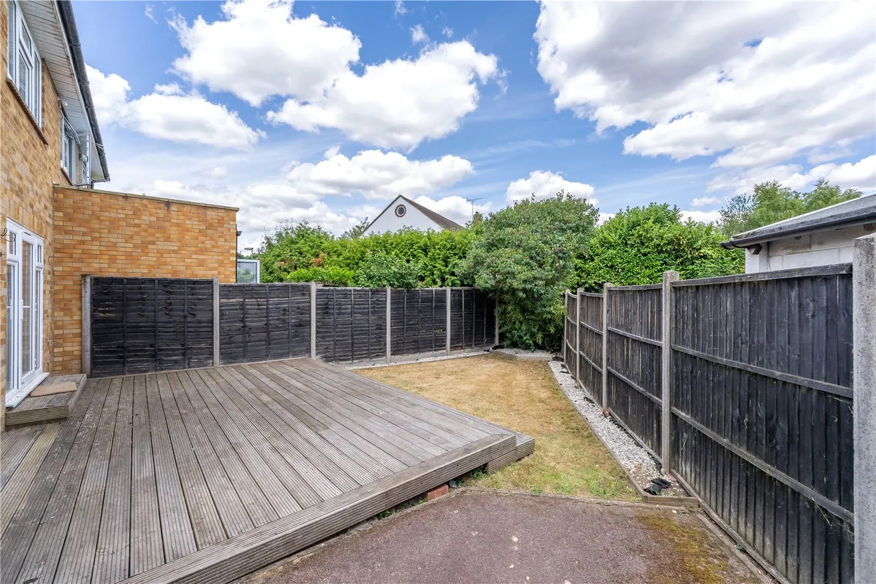 Cabrera Close, Virginia Water, GU25, photo 11
