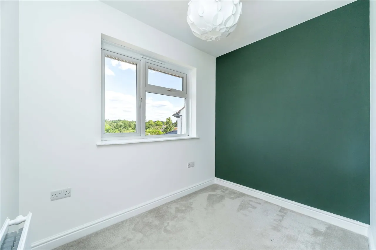 Cabrera Close, Virginia Water, GU25, photo 8
