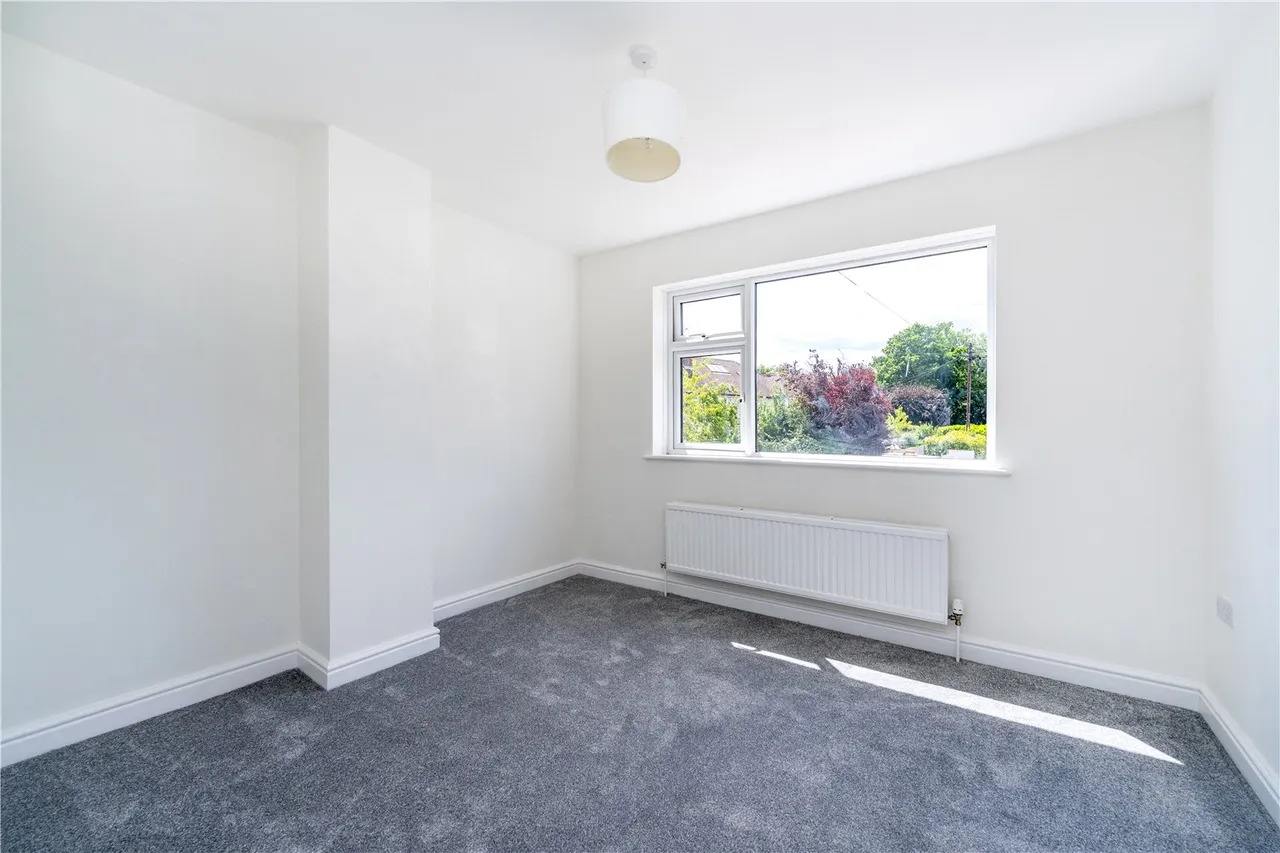 Cabrera Close, Virginia Water, GU25, photo 7