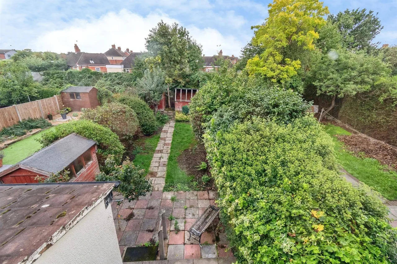 Collins Road, Wednesbury, photo 12