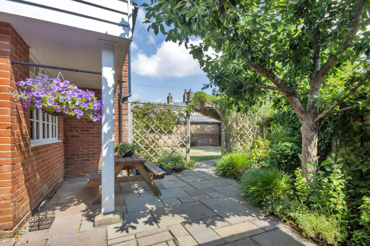 St. Johns Road, Sevenoaks, Kent, TN13 3LR, photo 12
