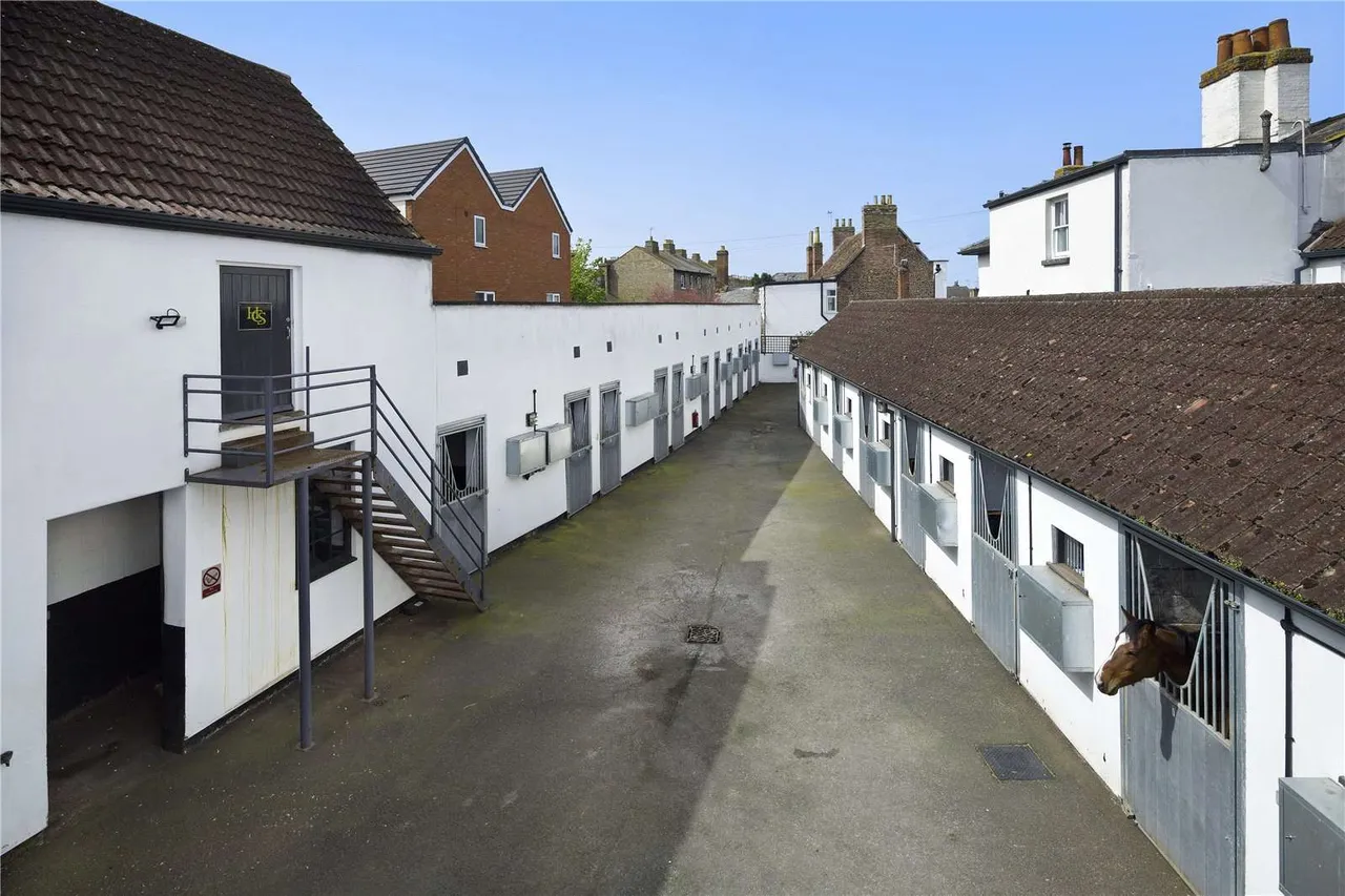 Sackville House, Sackville Street, Newmarket, Suffolk, CB8 8DX, photo 10