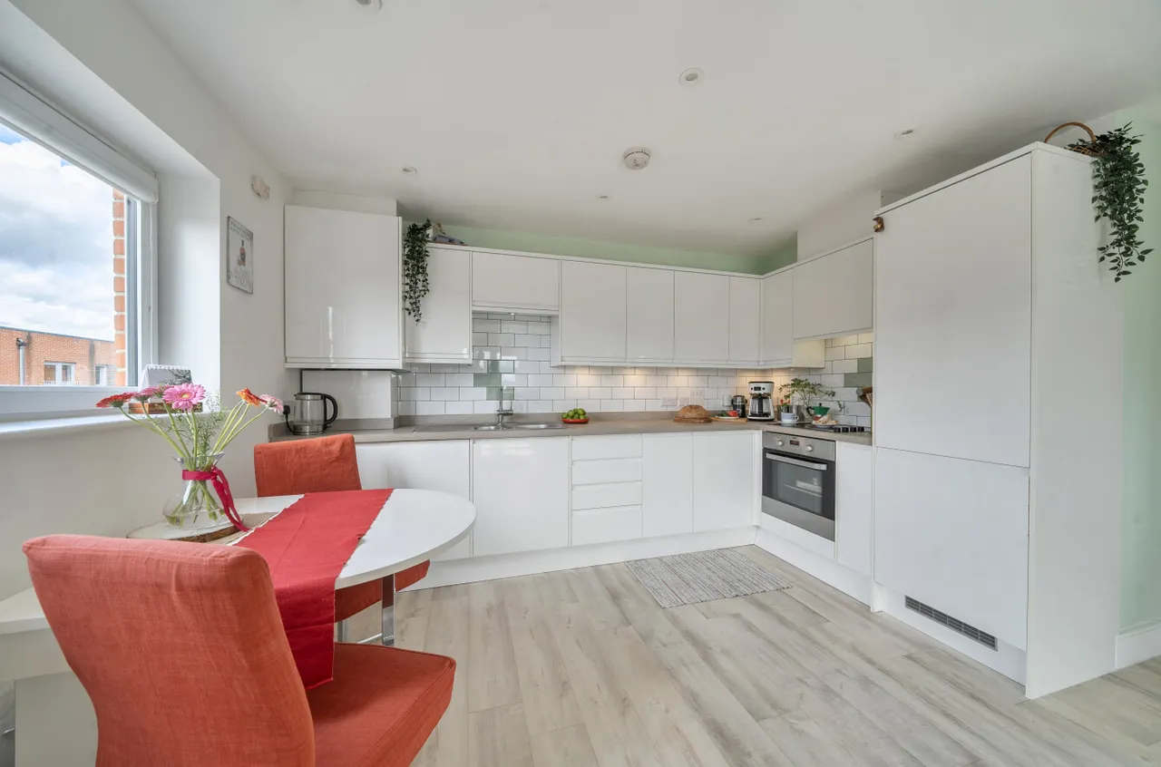 Meridian Way, Southampton, SO14, photo 5