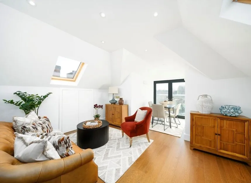 Brondesbury Park, Brondesbury Park, NW6, photo 2