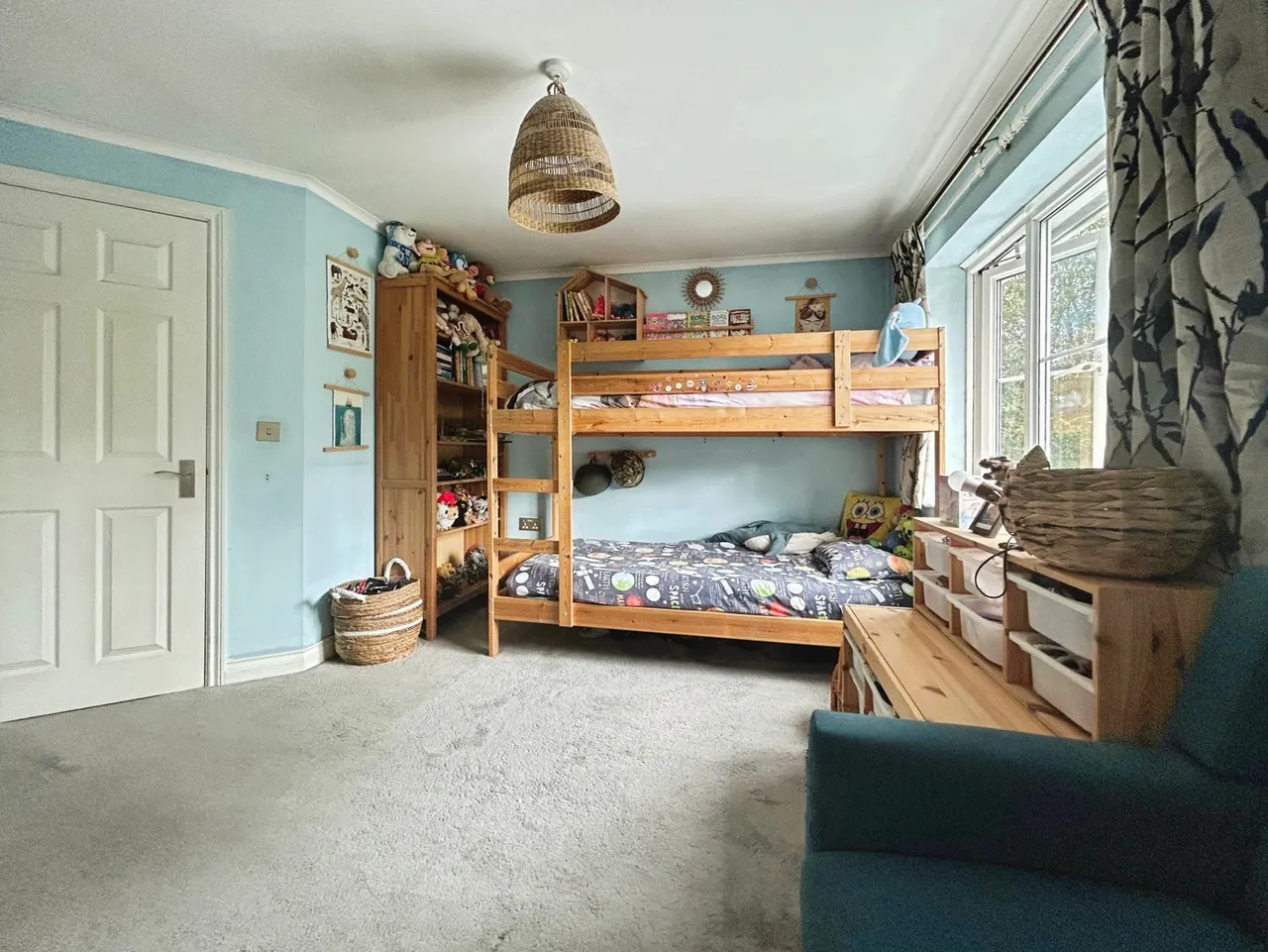Pexalls Close, Hook, RG27, photo 10