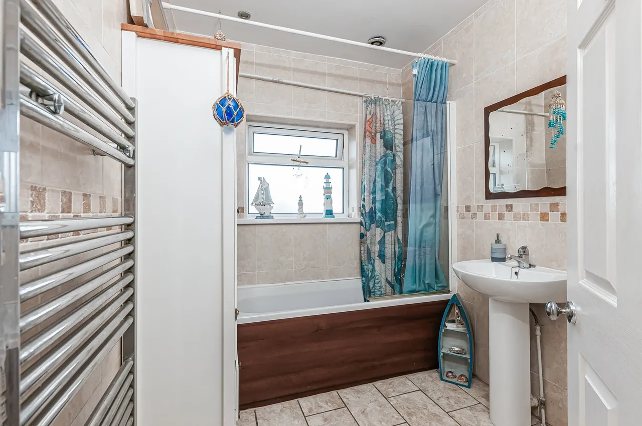 Belvedere Park, Hornsea, HU18, photo 16