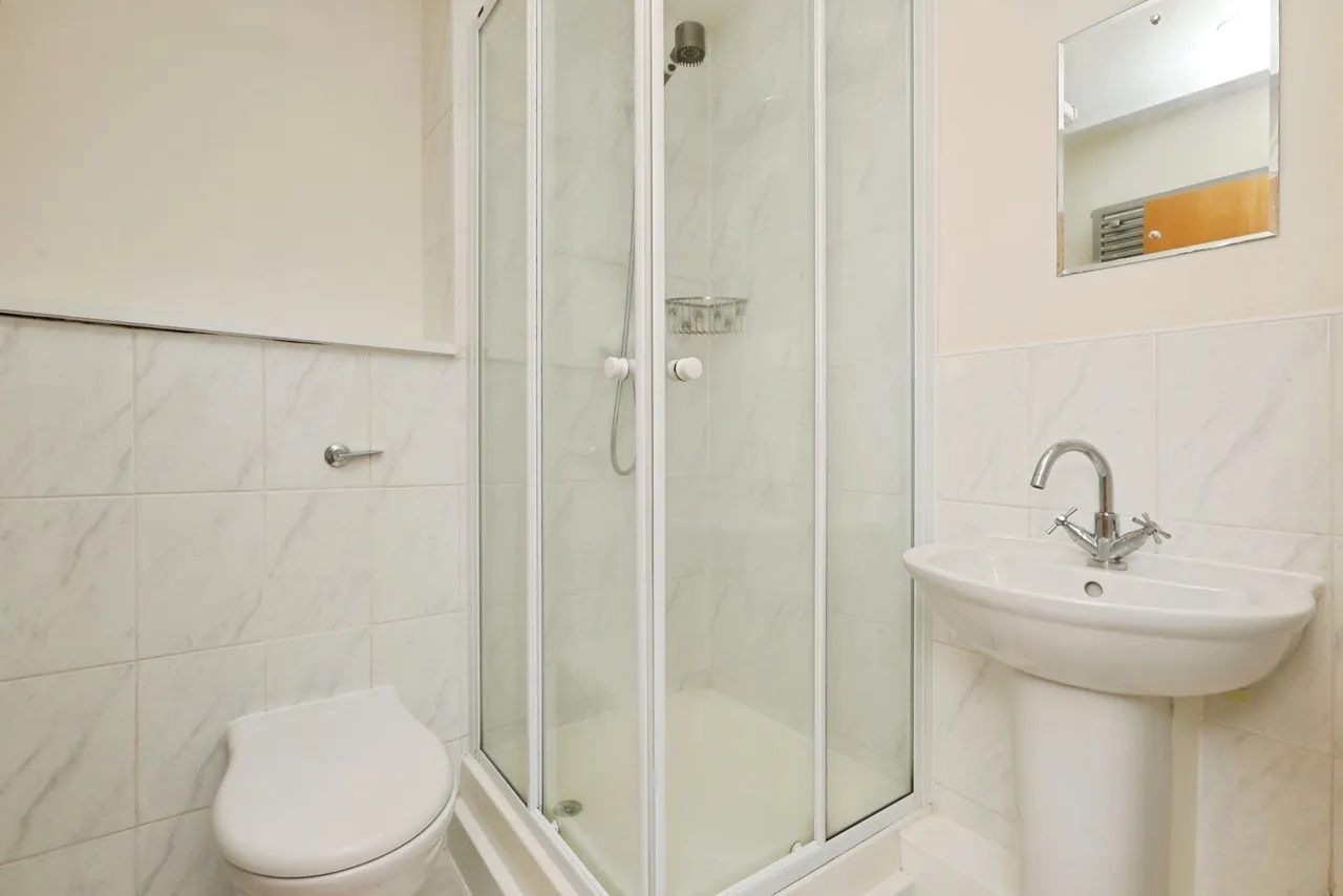 Woofindin Avenue, SHEFFIELD, South Yorkshire, S11, photo 13