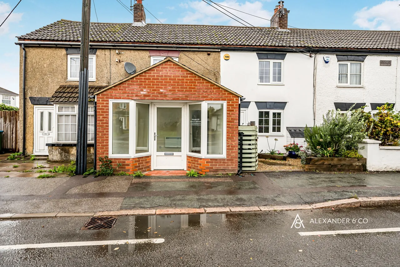Tring Road, Aylesbury, Buckinghamshire, HP20, photo 5