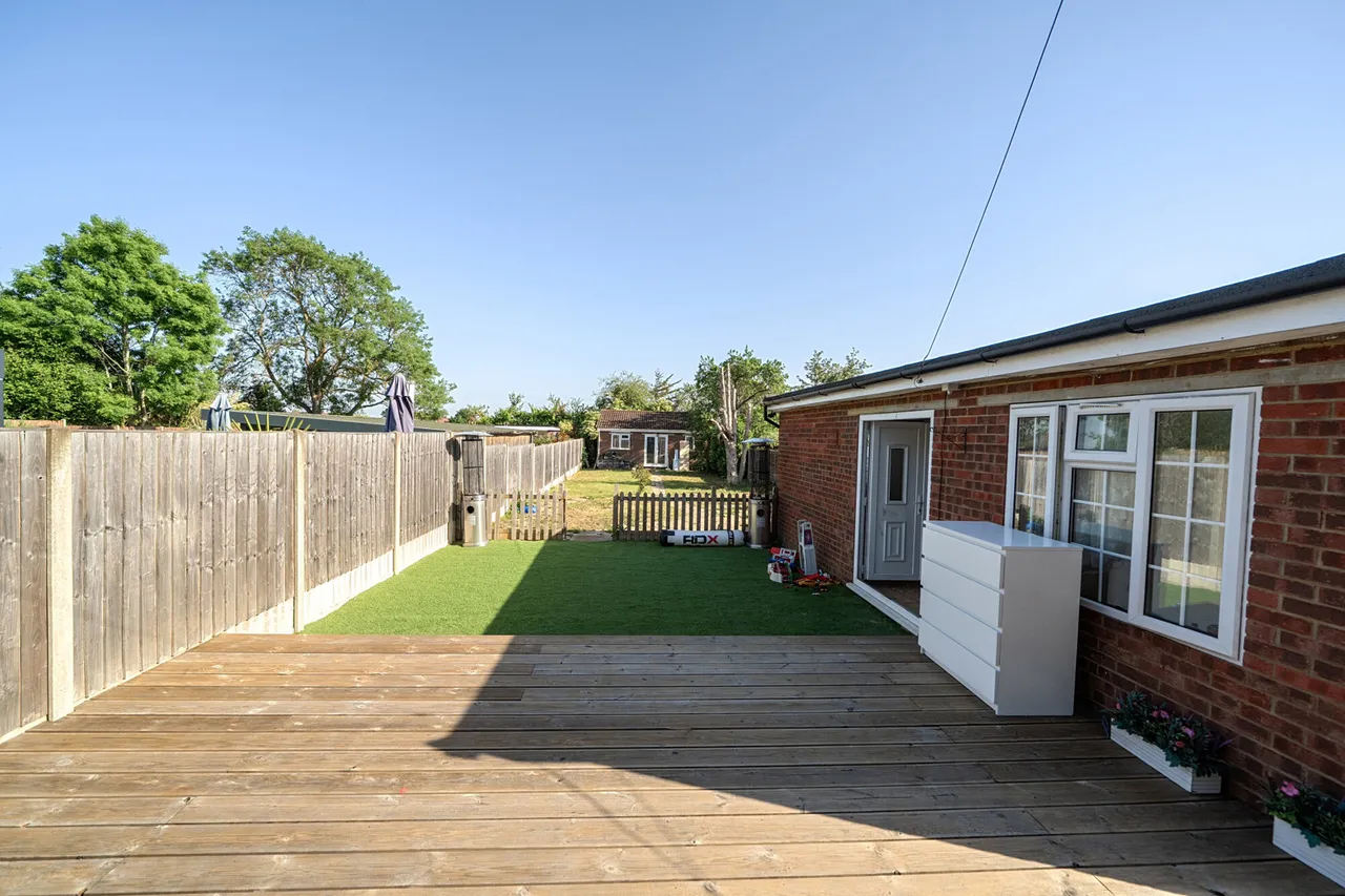 Nicholls Avenue, Hillingdon, UB8, photo 22