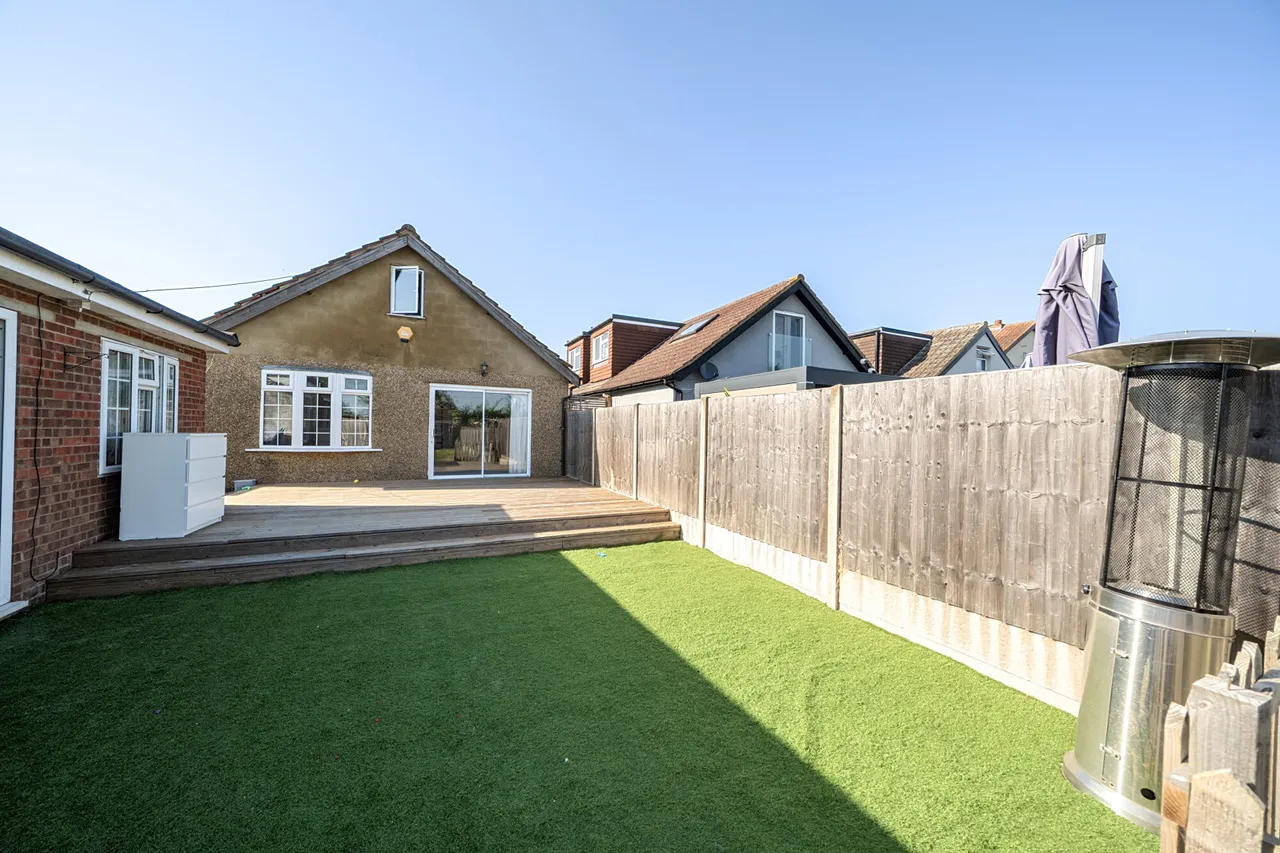Nicholls Avenue, Hillingdon, UB8, photo 10