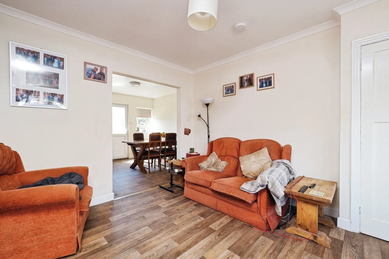 Wortley Avenue, Trowell, Nottinghamshire, NG9, photo 3