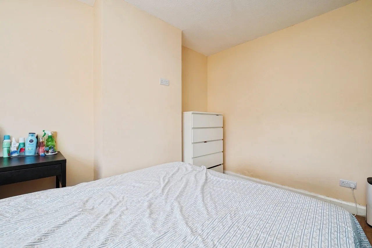 Wortley Avenue, Trowell, Nottinghamshire, NG9, photo 13