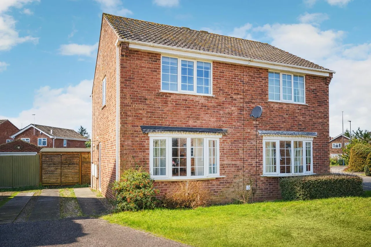 2 bed house for sale, Diseworth Close, Chellaston