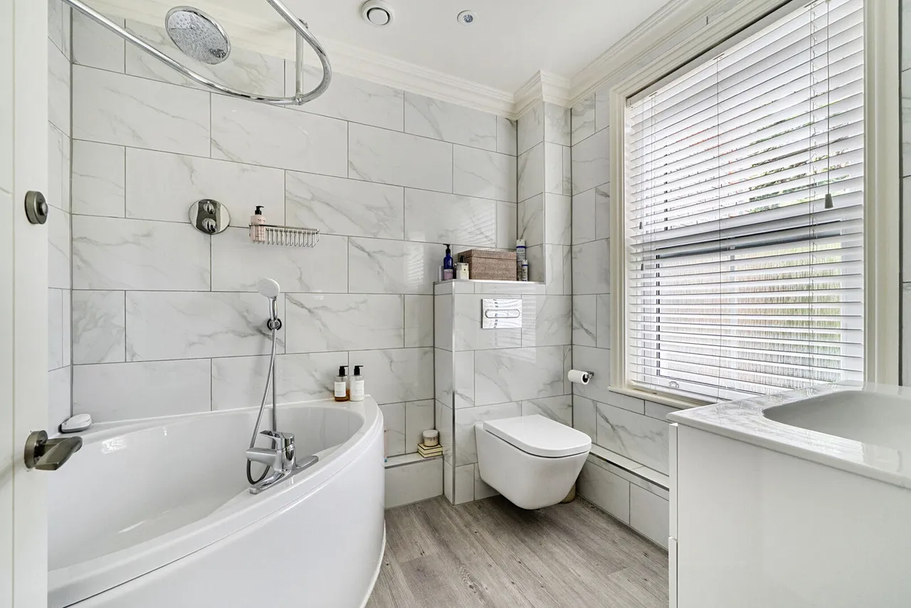 West Drive, Sonning, RG4, photo 9