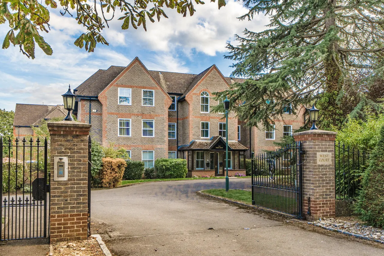 West Drive, Sonning, RG4, photo 22