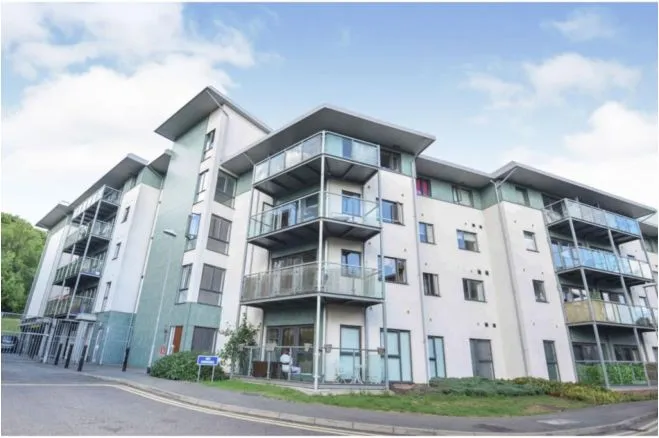 2 bed flat for sale, Rollason Way, Brentwood, CM14