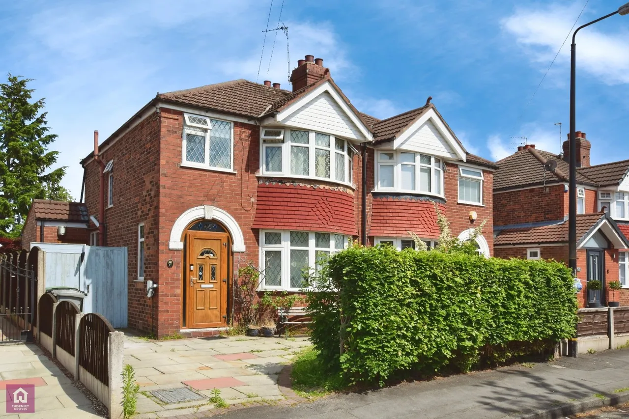 3 bed house for sale, Crofton Avenue, Timperley, WA15