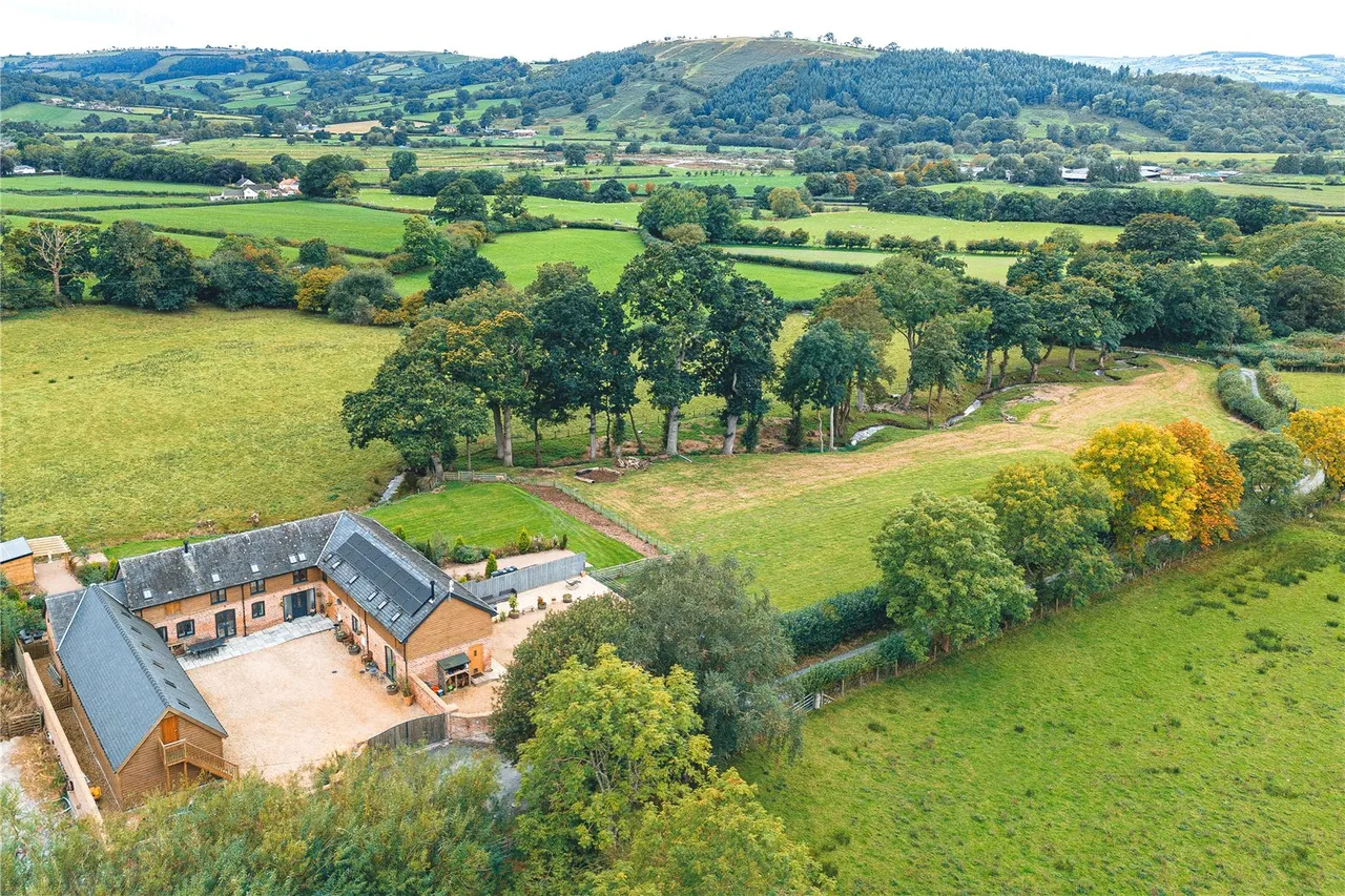 Llandinam, Powys, photo 18