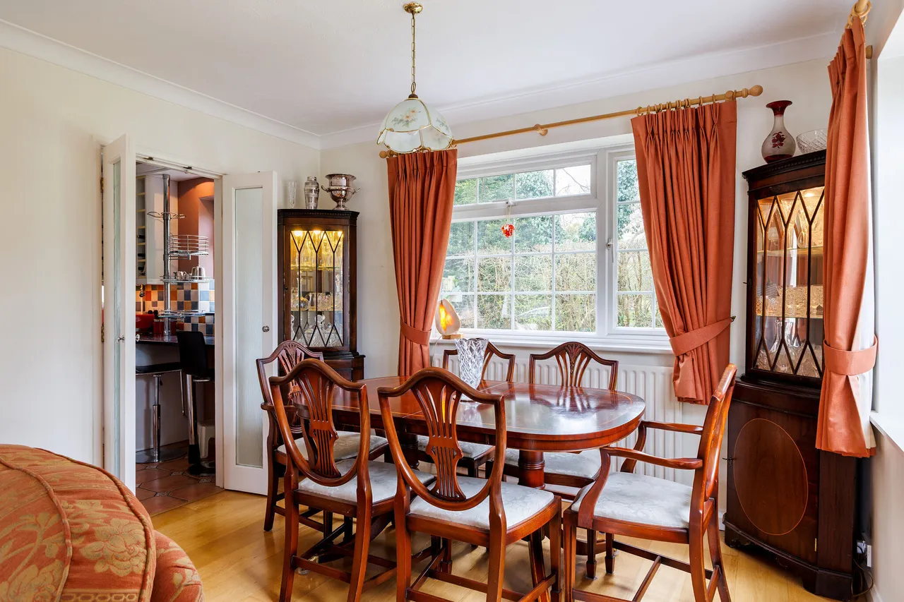Park Street, Horsham, RH13, photo 5