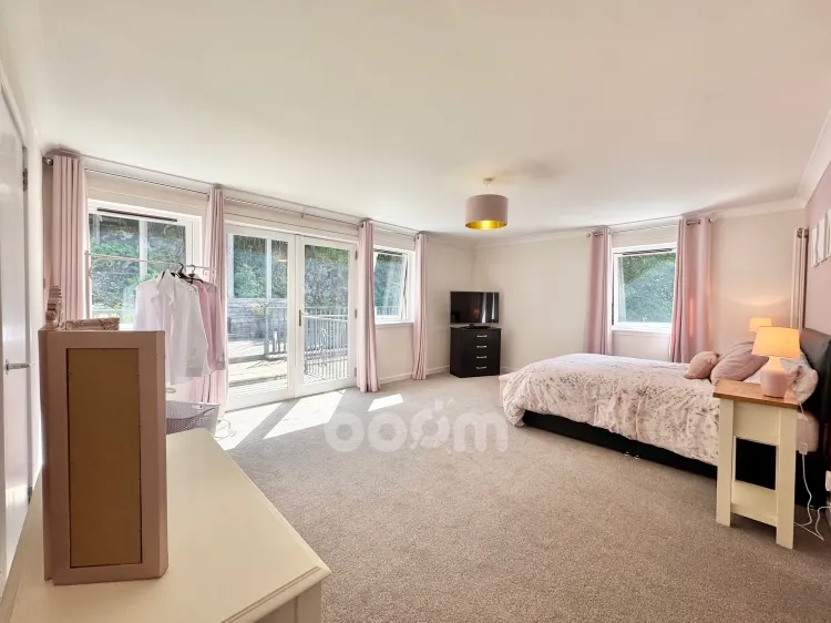 Eglinton Street, Beith, KA15, photo 3