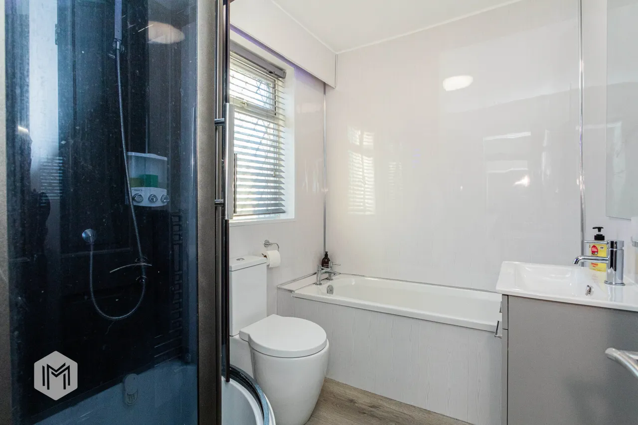 Ainsworth Road, Bury, BL8 2SH, photo 15