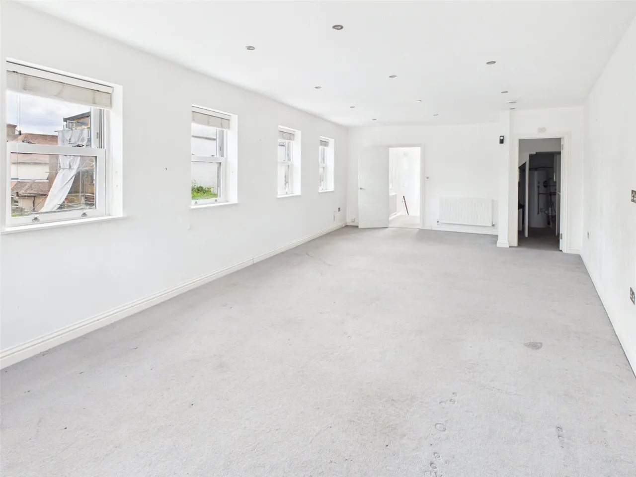 Upper Sunbury Road, Hampton, TW12, photo 4