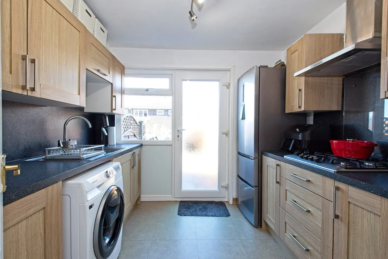 Cervia Way, Gravesend, photo 4