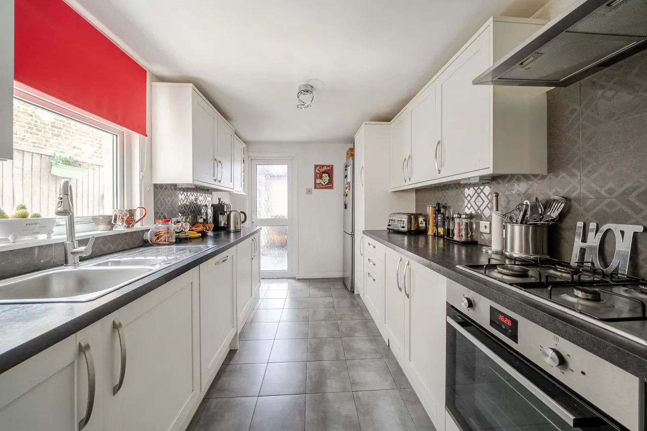 Burford Road, SE6, photo 3