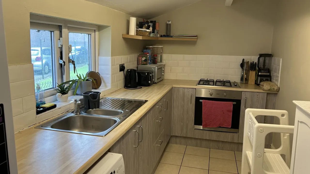 Holme Lane, Tong, BD4, photo 5