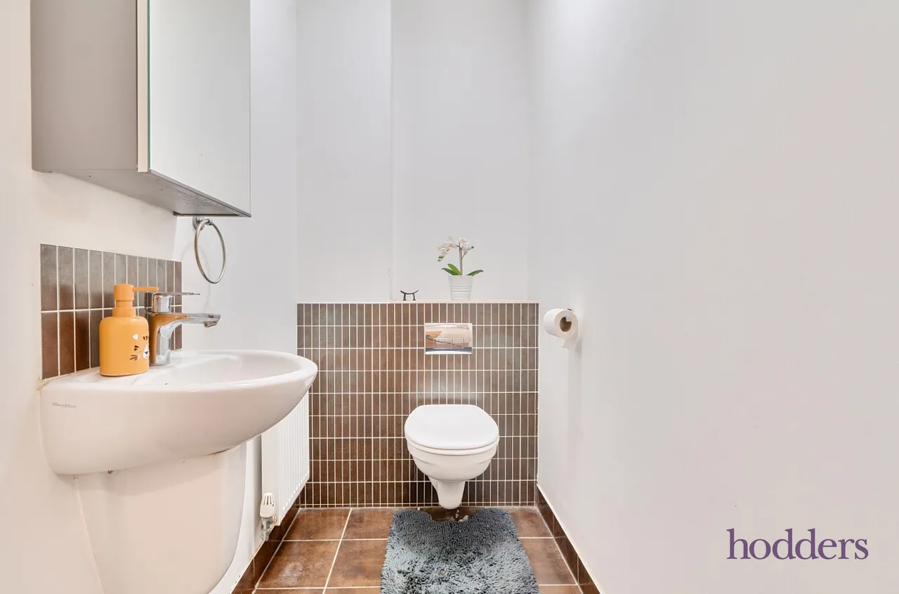 St. Anns Mews, Chertsey, KT16, photo 19