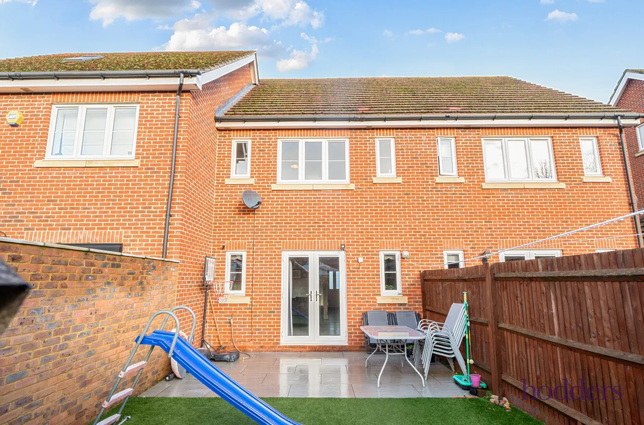 St. Anns Mews, Chertsey, KT16, photo 11