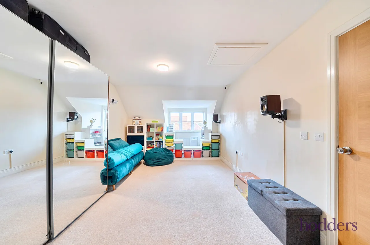 St. Anns Mews, Chertsey, KT16, photo 15