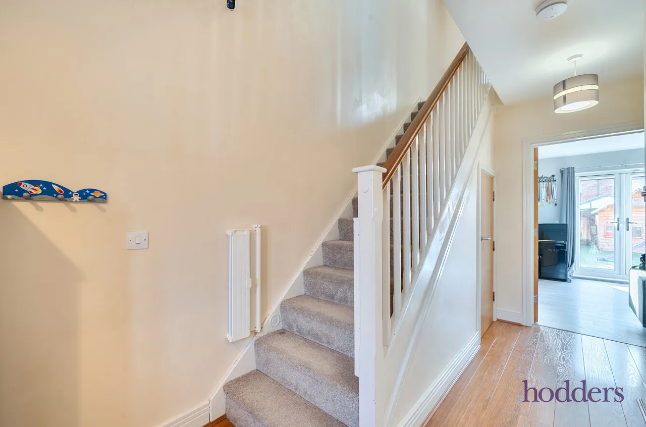 St. Anns Mews, Chertsey, KT16, photo 18