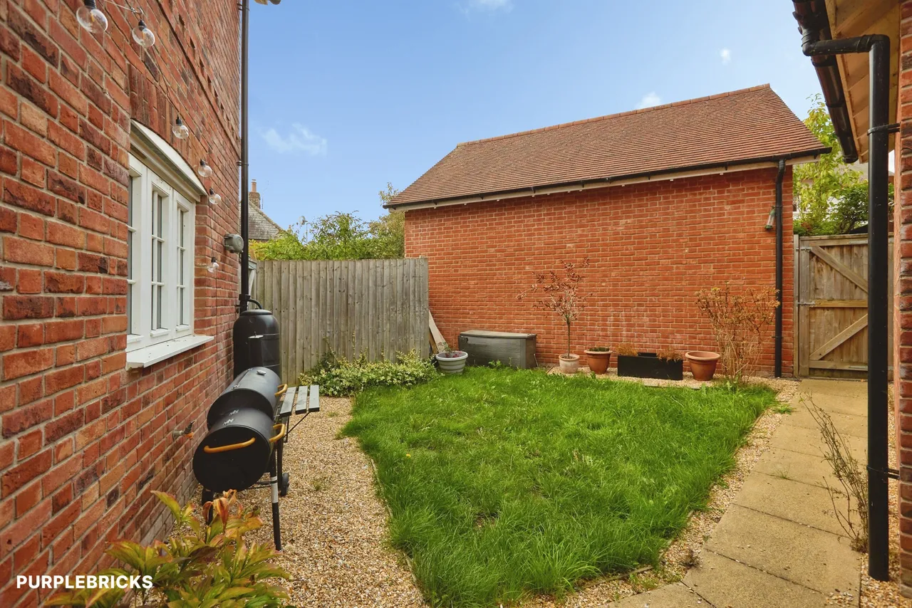 Higher Street, Blandford Forum, DT11, photo 9