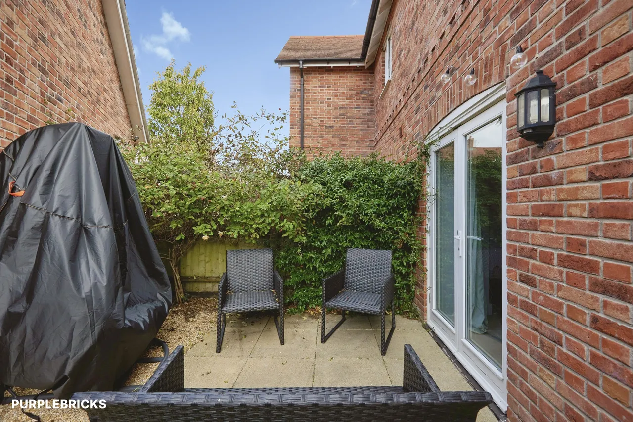 Higher Street, Blandford Forum, DT11, photo 6