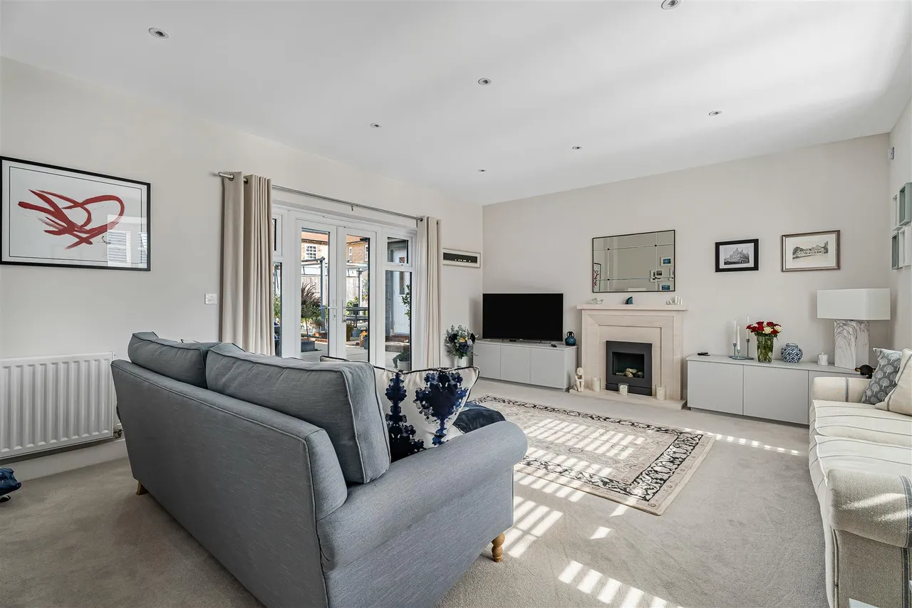 Barrows Way, Linton, CB21, photo 3