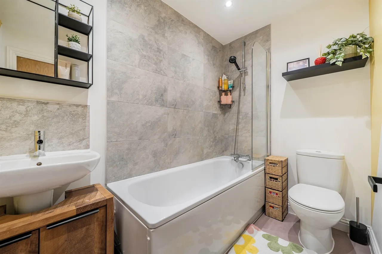 Boyn Valley Road, Maidenhead, SL6, photo 9