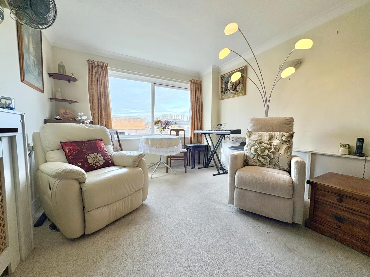 Homeview House, BH15, photo 4