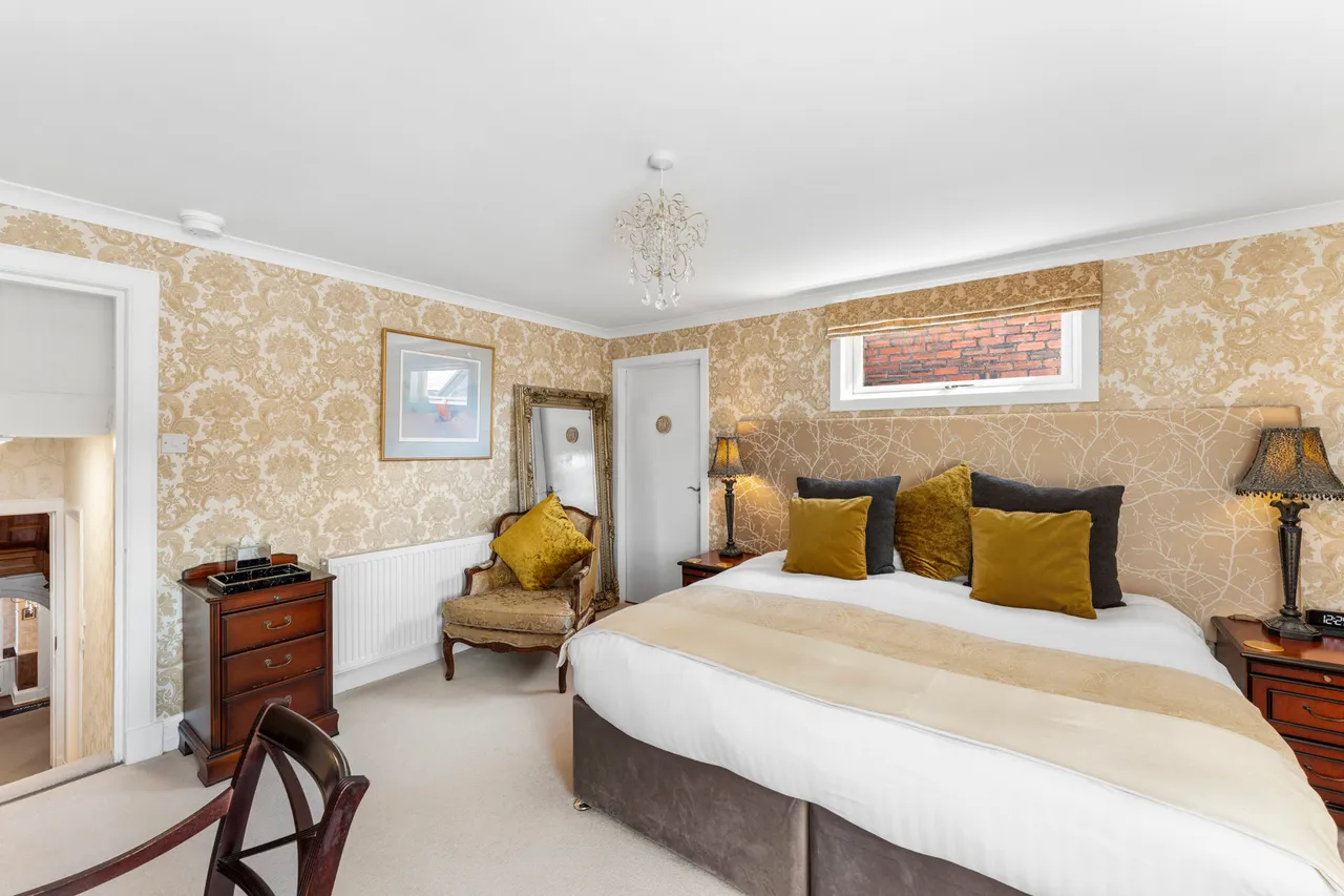 36 Park Circus, Ayr, KA7 2DL, photo 13