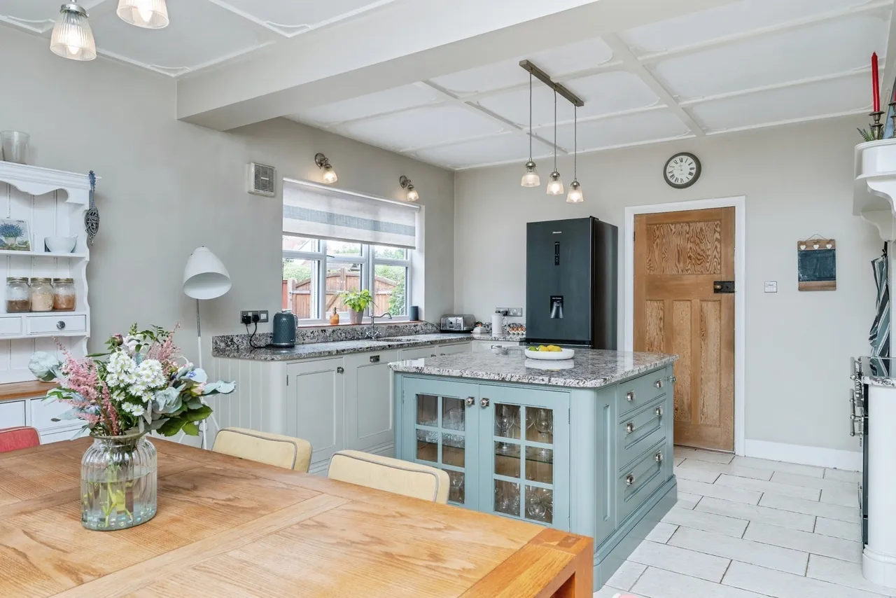 Station Road, Parkgate, CH64, photo 10