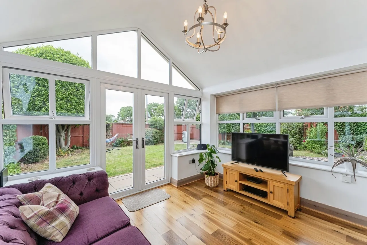 Station Road, Parkgate, CH64, photo 5