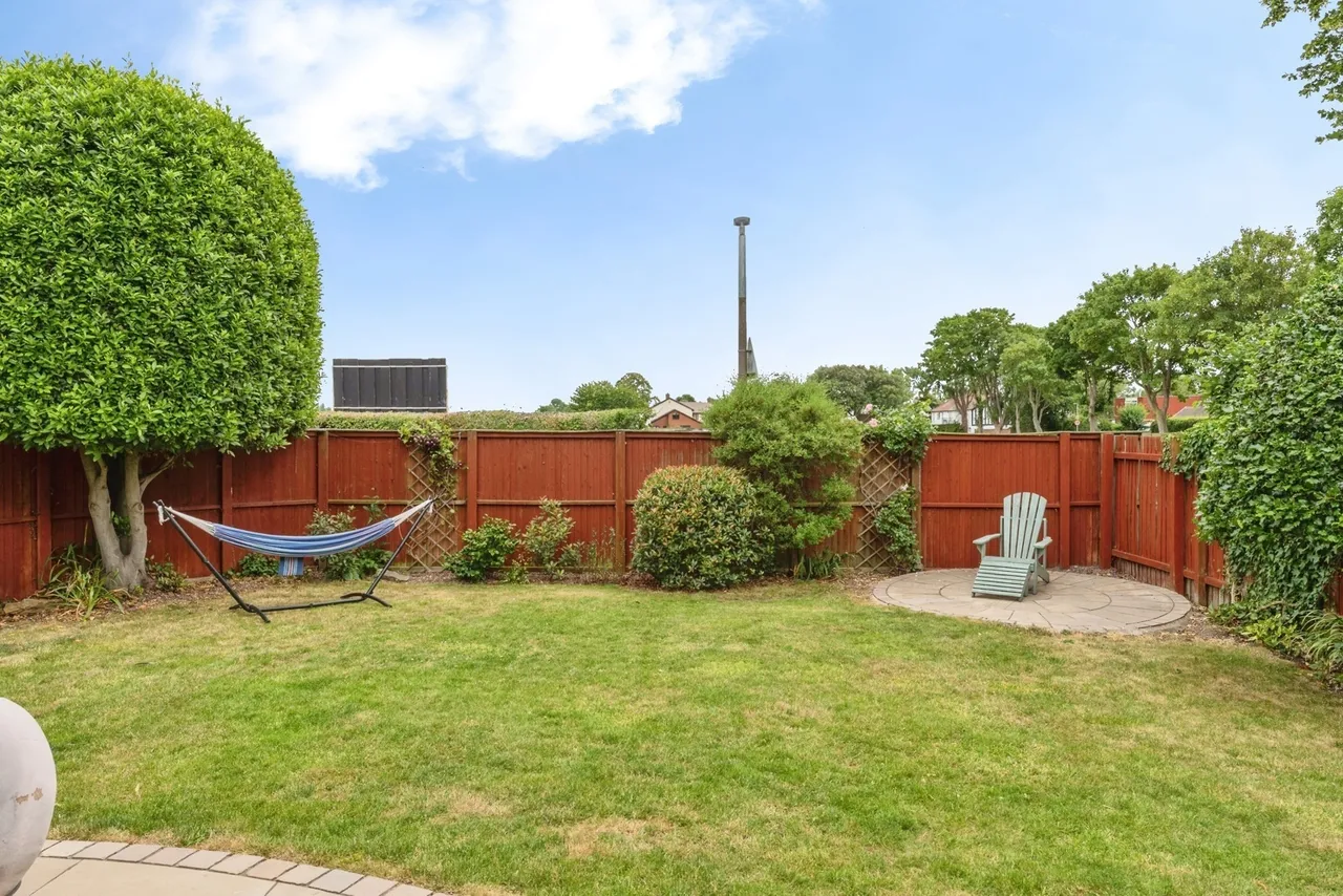Station Road, Parkgate, CH64, photo 21
