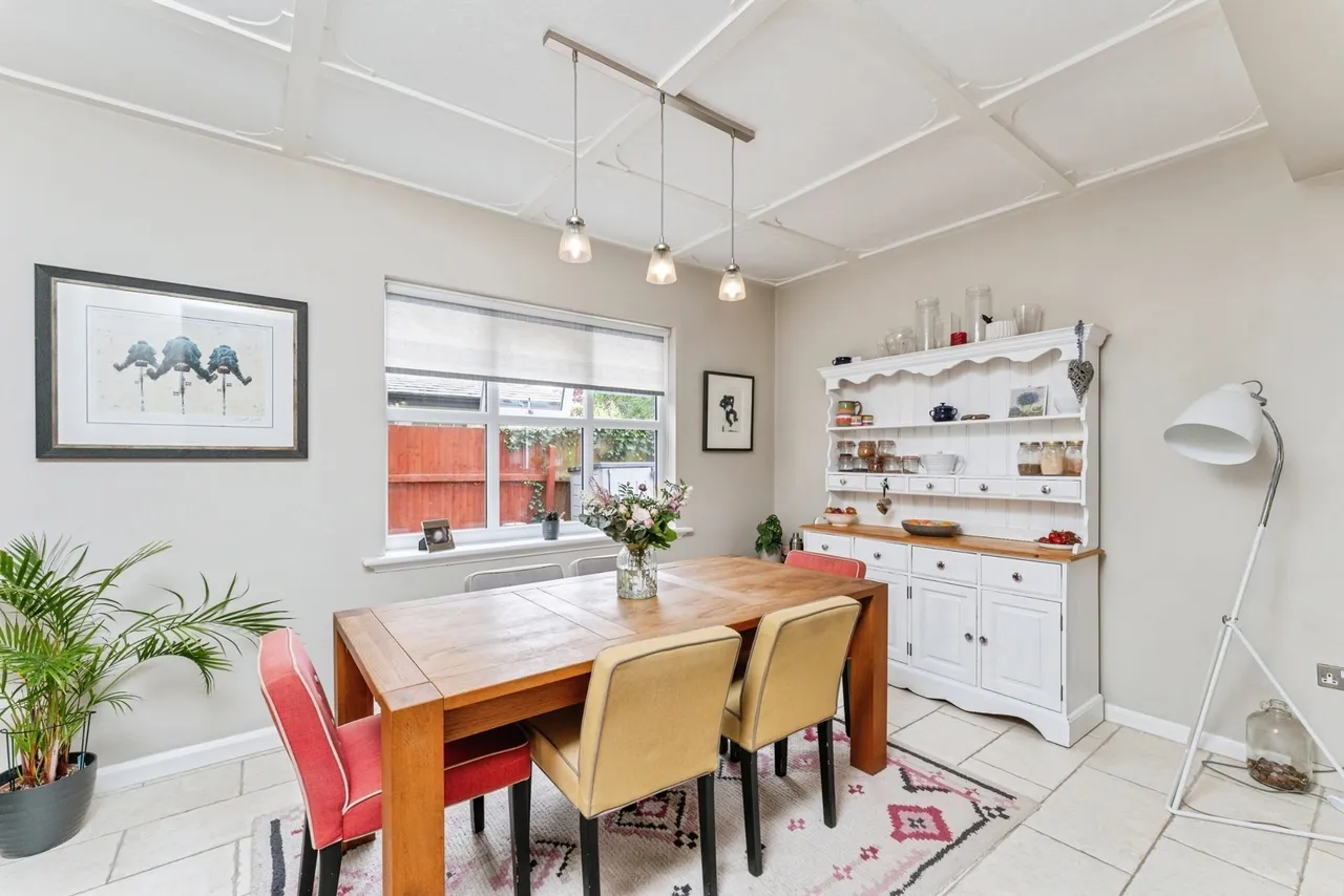 Station Road, Parkgate, CH64, photo 11