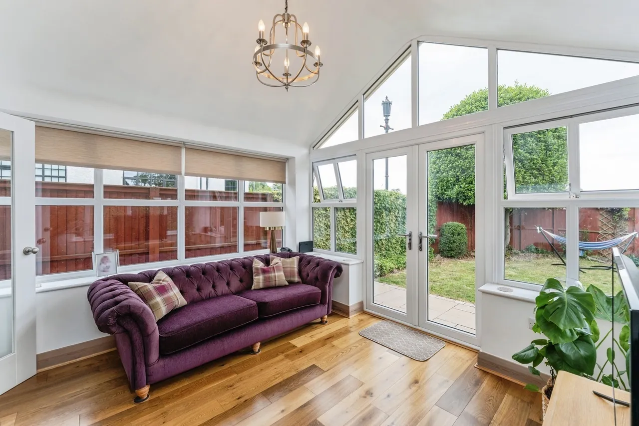Station Road, Parkgate, CH64, photo 4